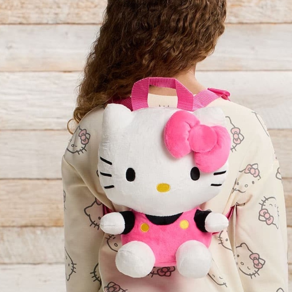 Hello Kitty plush backpack NWT
